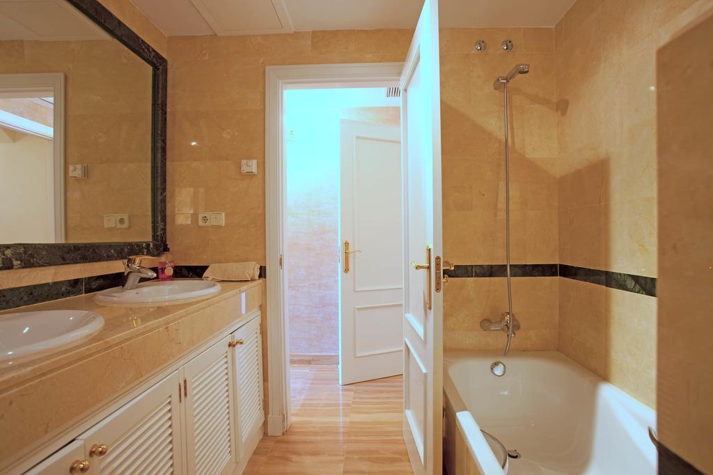 Hacienda Elviria Appartement Marbella Buitenkant foto
