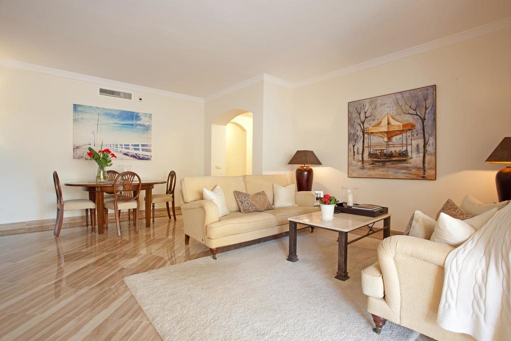 Hacienda Elviria Appartement Marbella Buitenkant foto